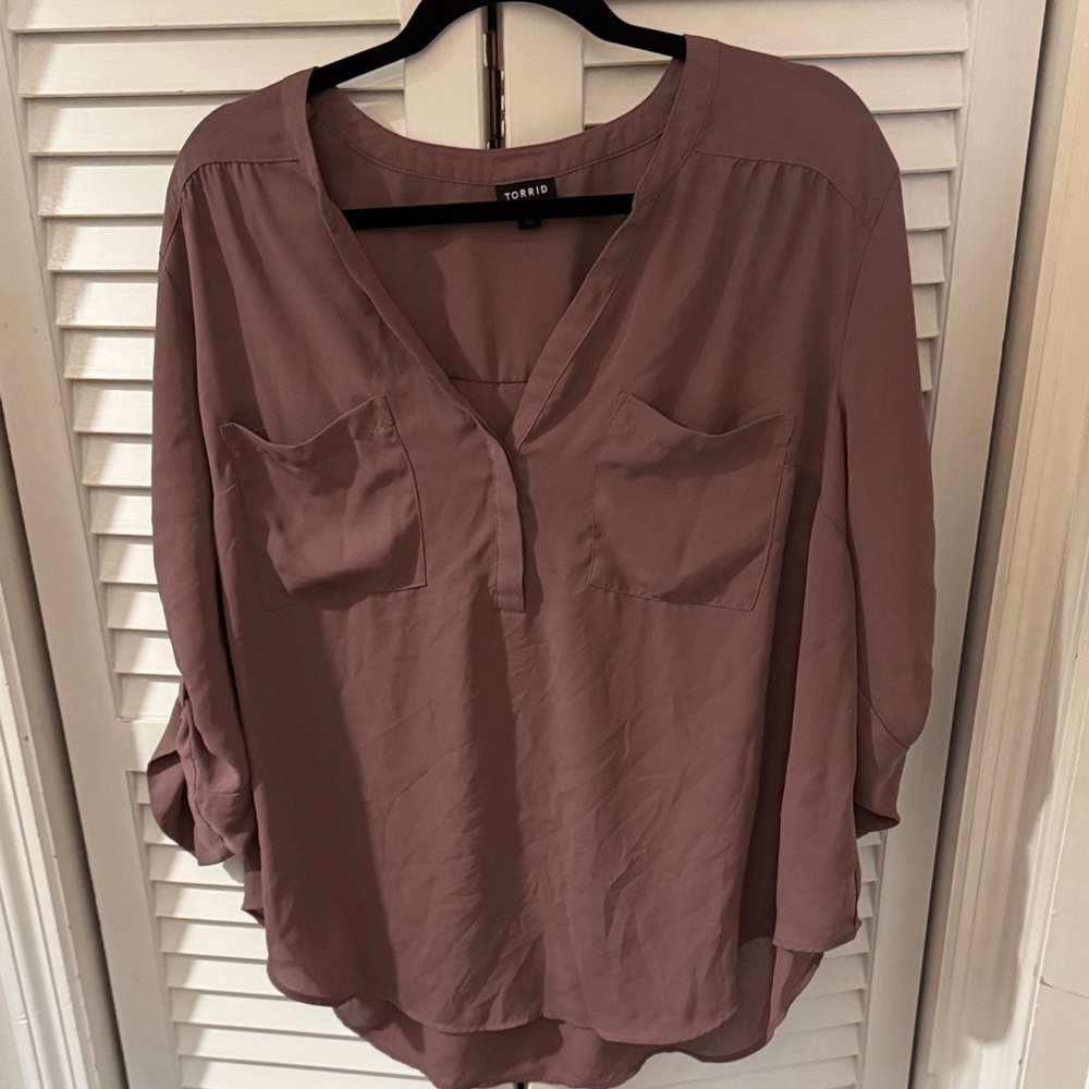 TORRID Women's Dusty Rose Blouse